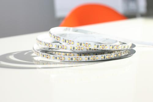 Artikelbild des Artikels “120 LEDs/M - SMD 3528 - Flexible LED Schiene “