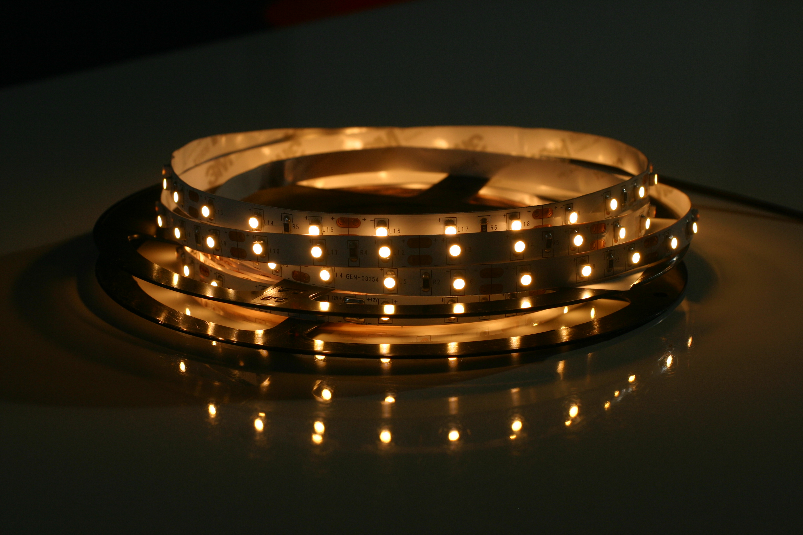  Artikelbild 3 des Artikels “60 LEDs/Meter - SMD 3014 - Flexible LED Schiene “